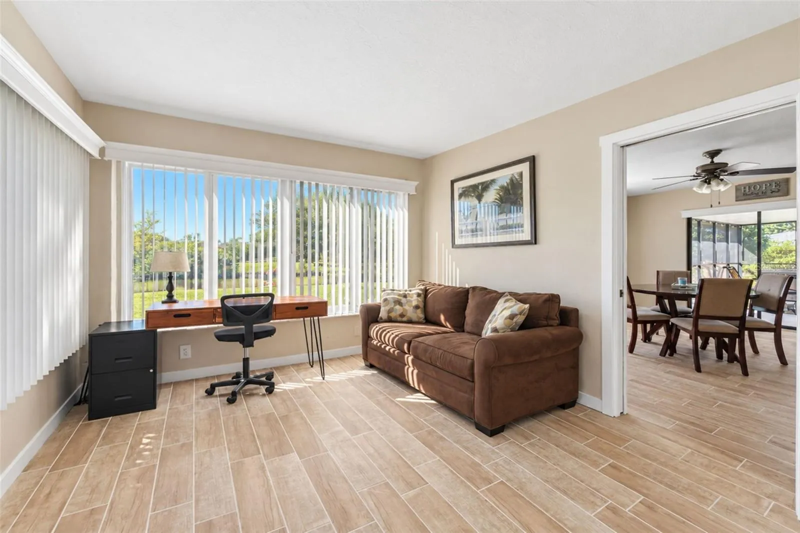 258 ANNAPOLIS LN