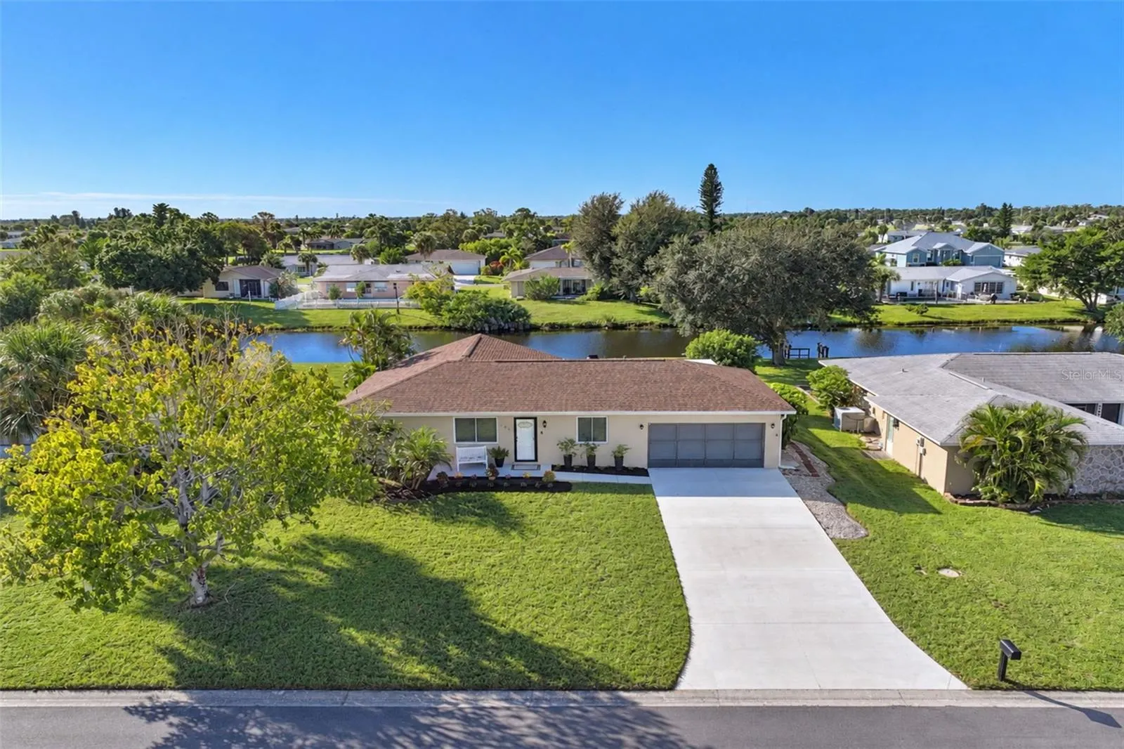 258 ANNAPOLIS LN