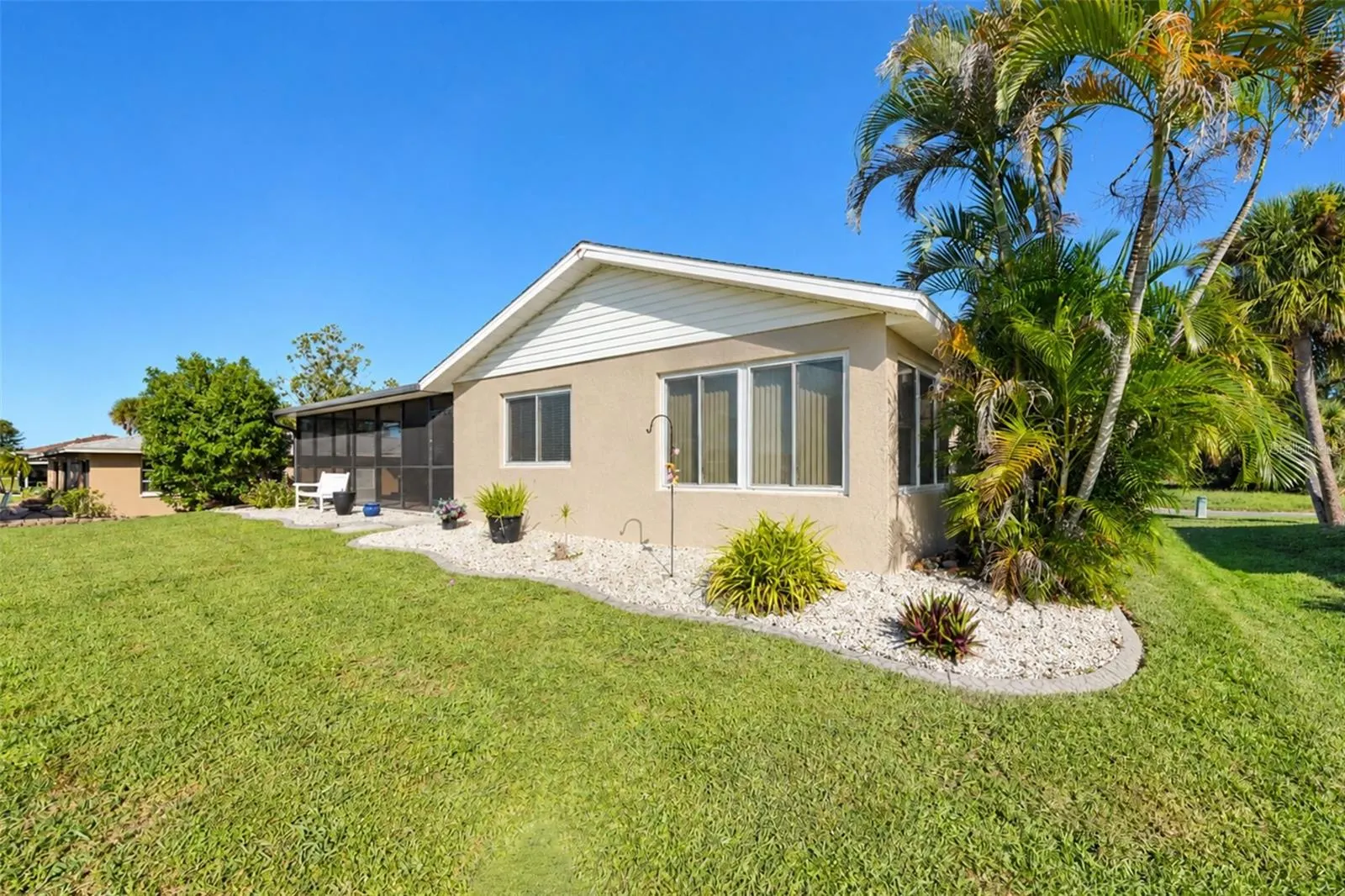 258 ANNAPOLIS LN