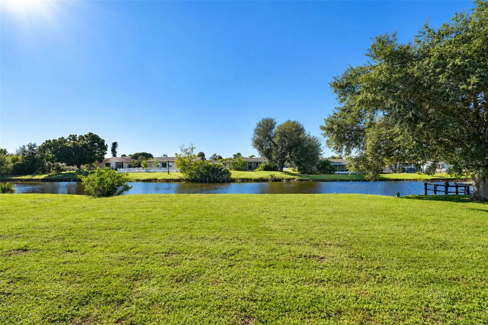 258 ANNAPOLIS LN