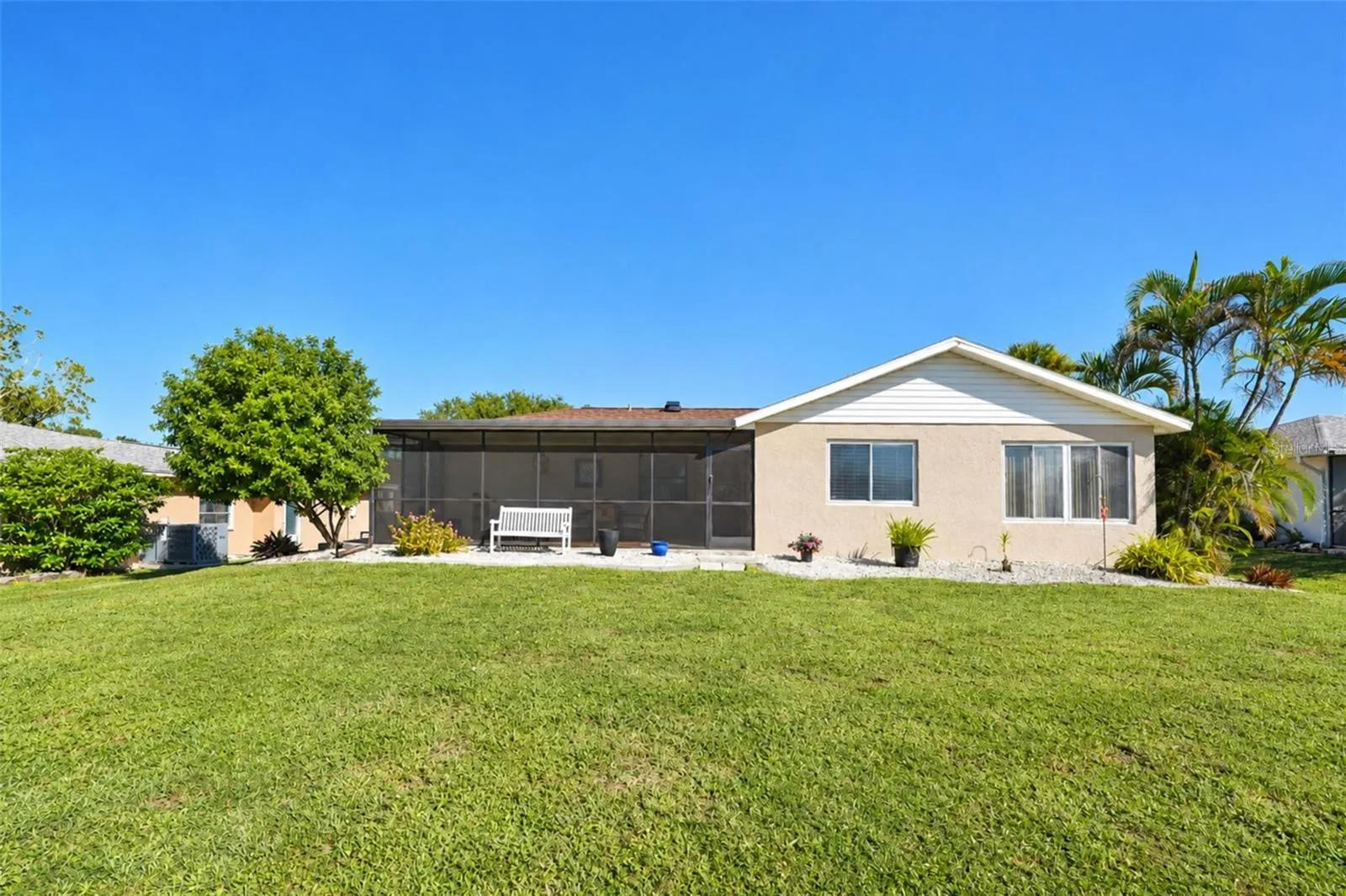 258 ANNAPOLIS LN