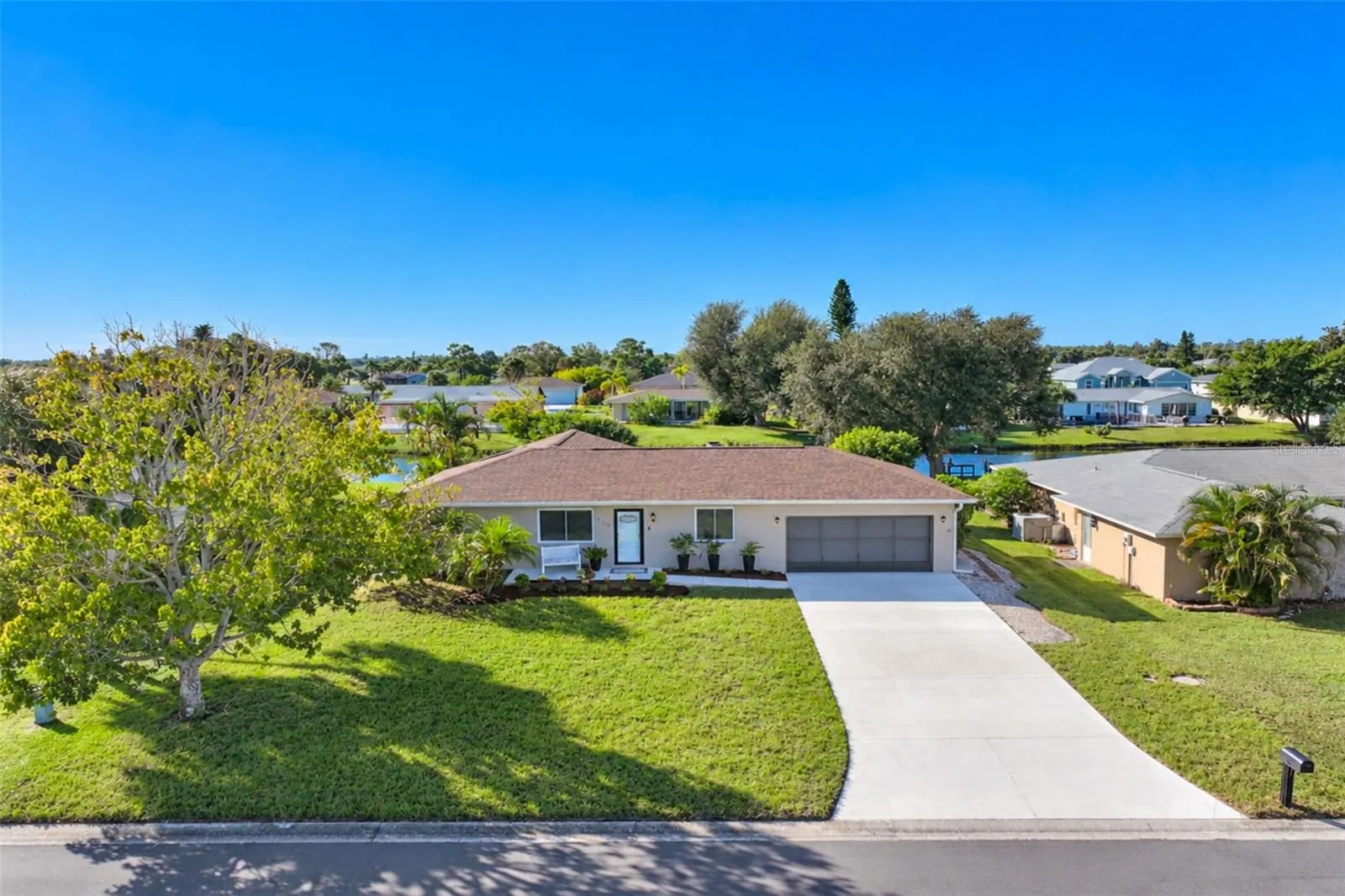 258 ANNAPOLIS LN