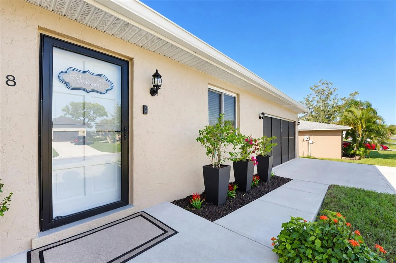 258 ANNAPOLIS LN