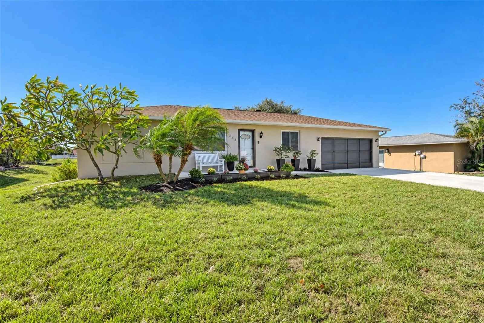 258 ANNAPOLIS LN