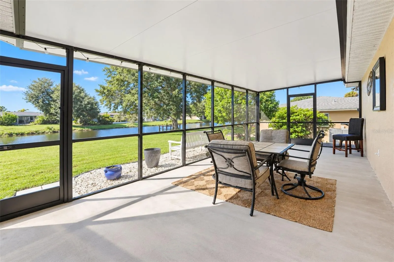 258 ANNAPOLIS LN