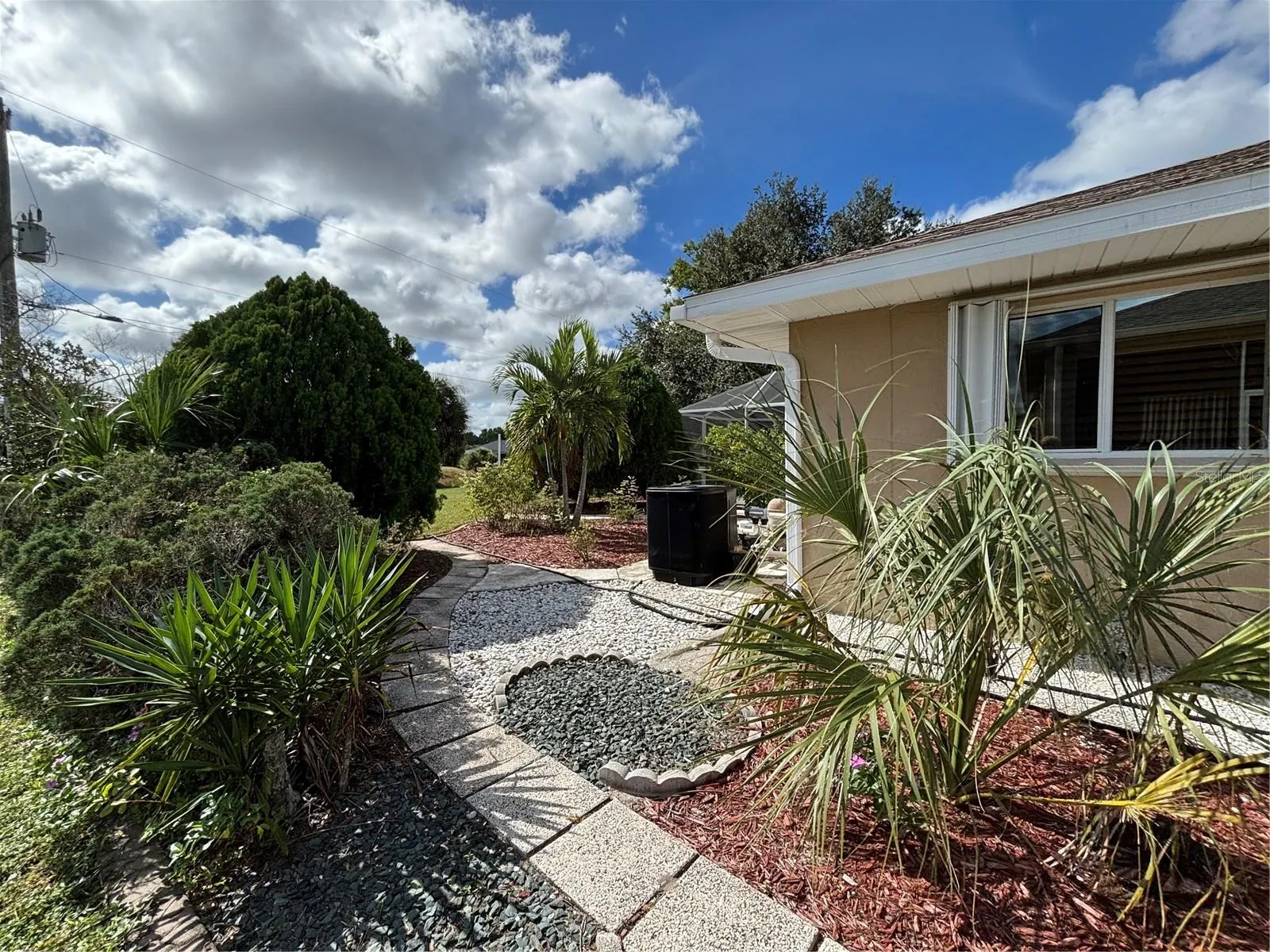 25197 CADIZ DR