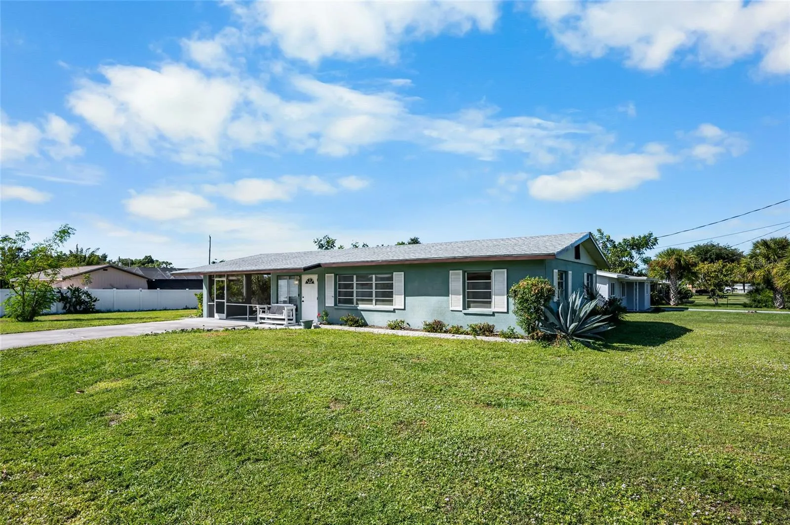 115 VIRGINIA CT