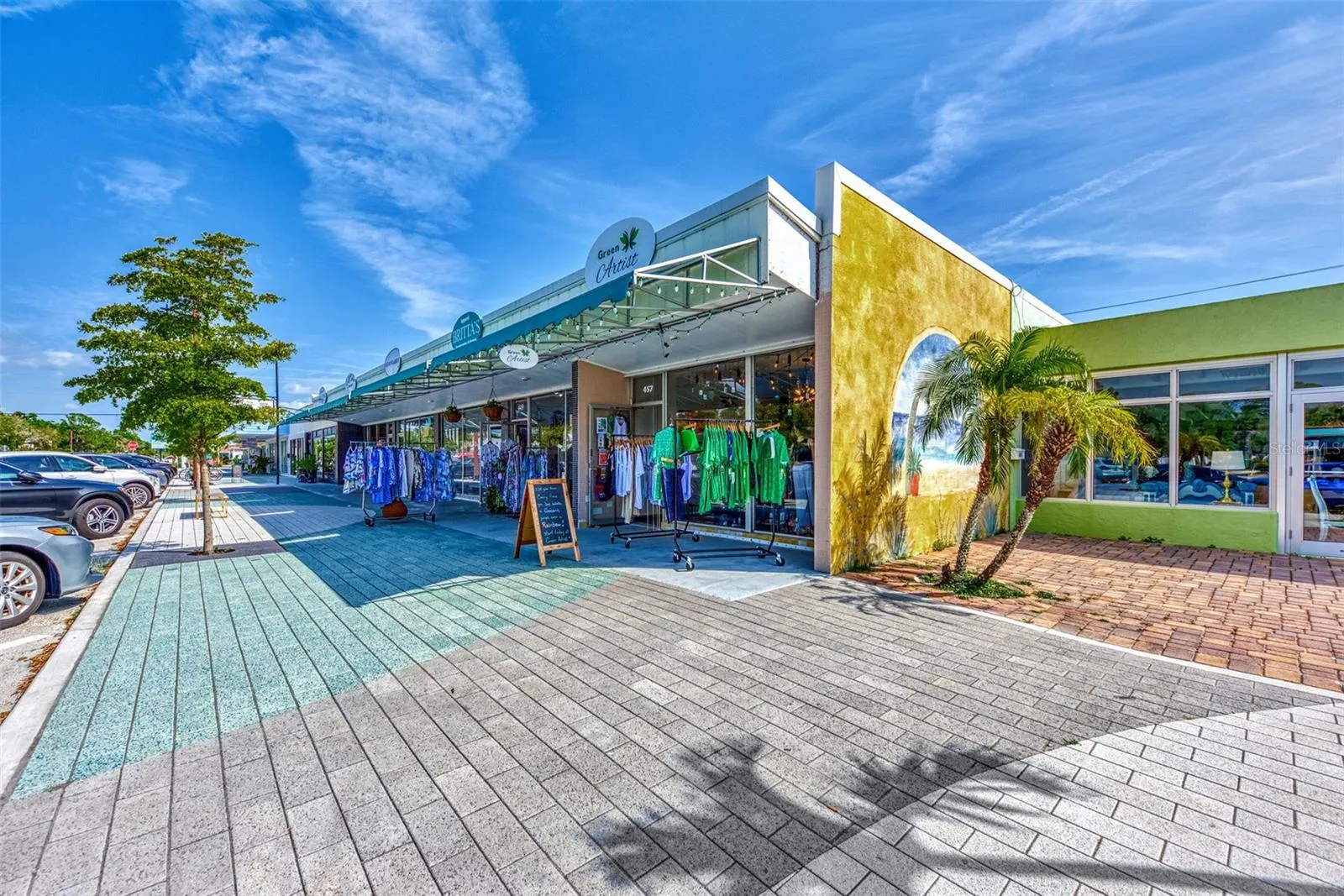 420 LEHALIS DR
