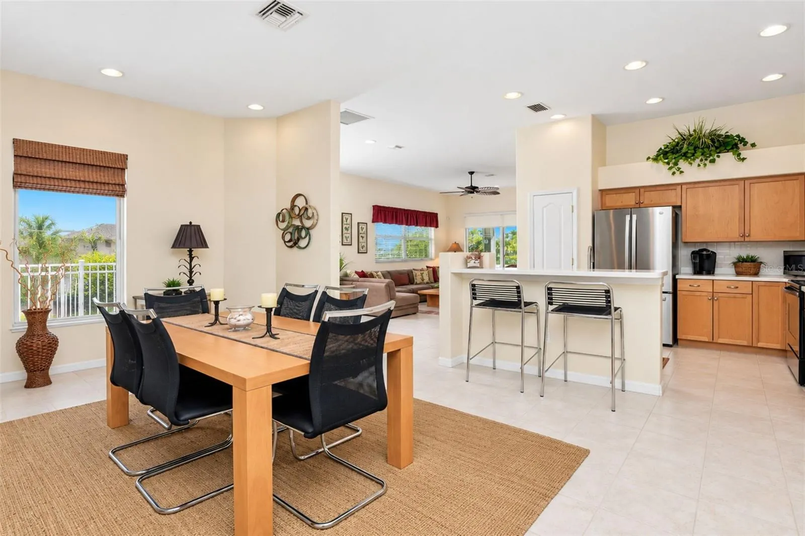 420 LEHALIS DR