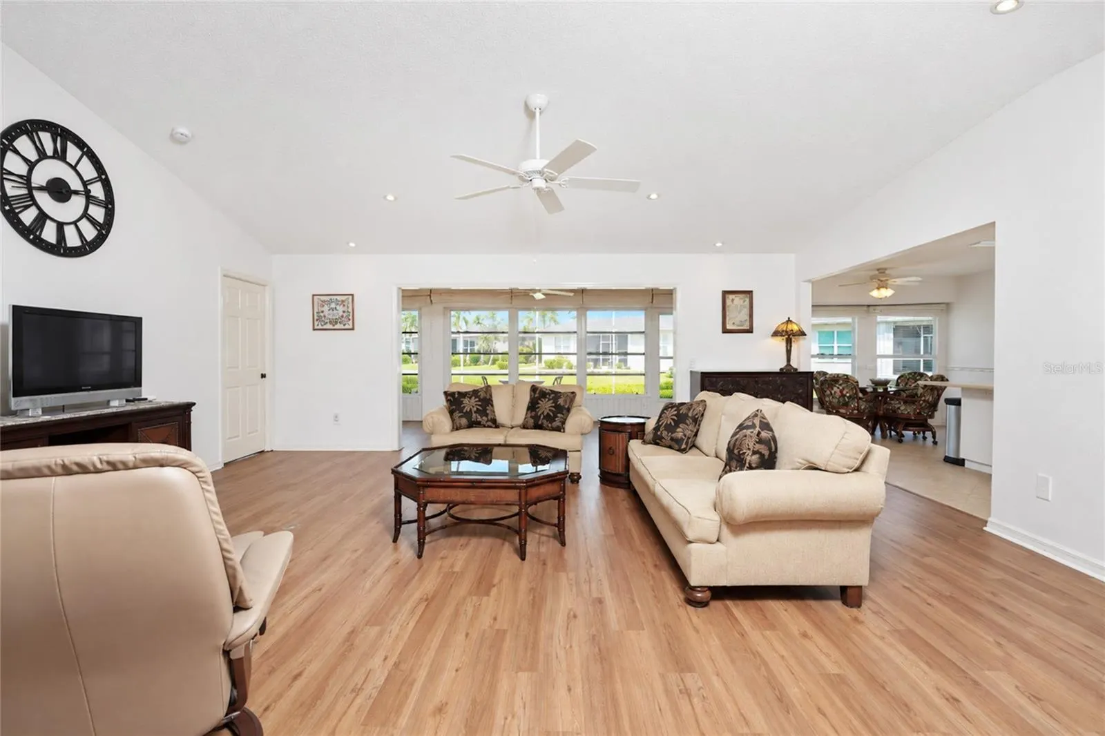 278 PARK FOREST BLVD