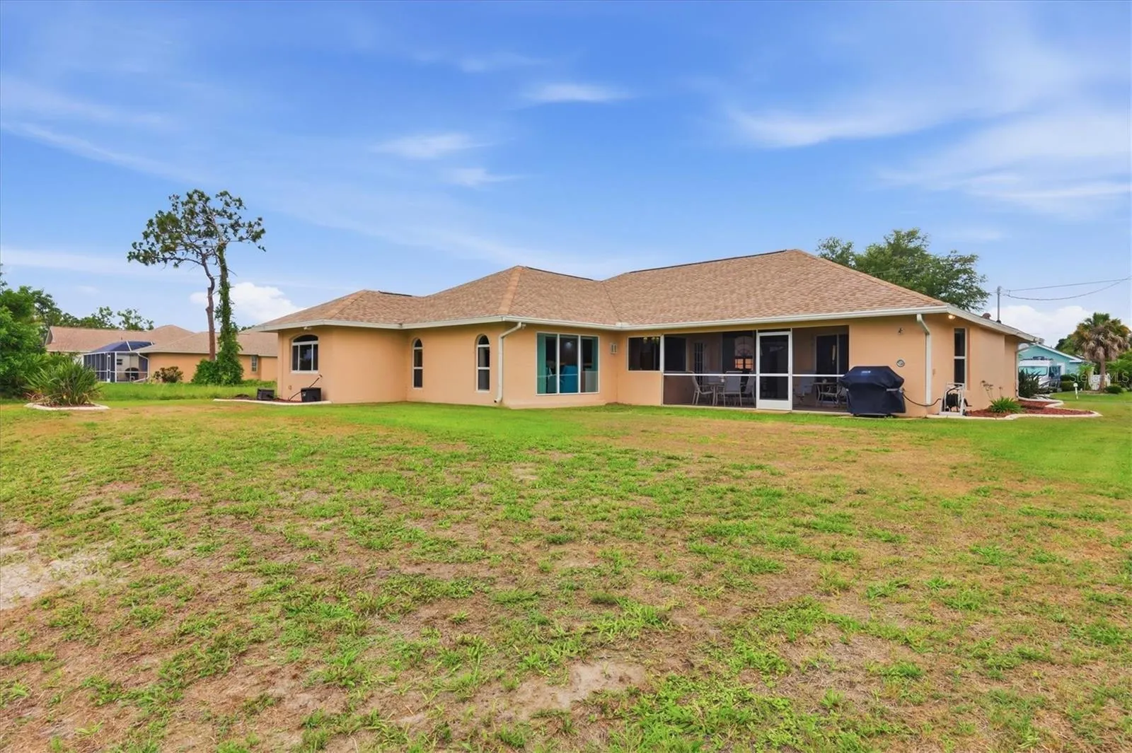 82 PINEHURST PL