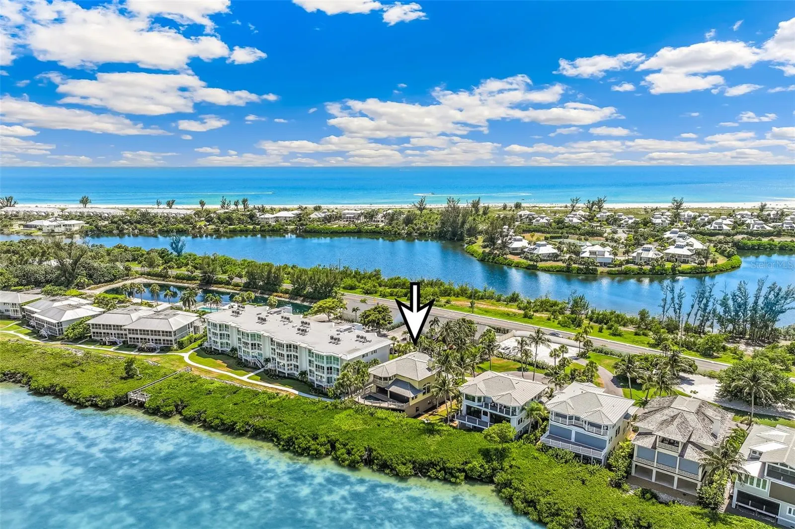 16776 GRANDE QUAY DR