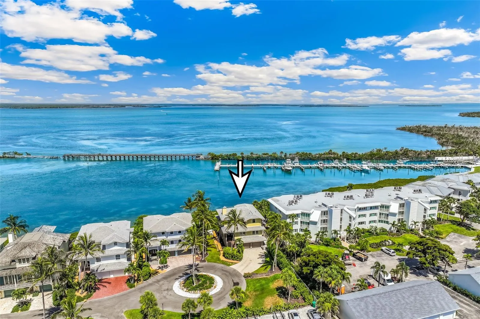 16776 GRANDE QUAY DR