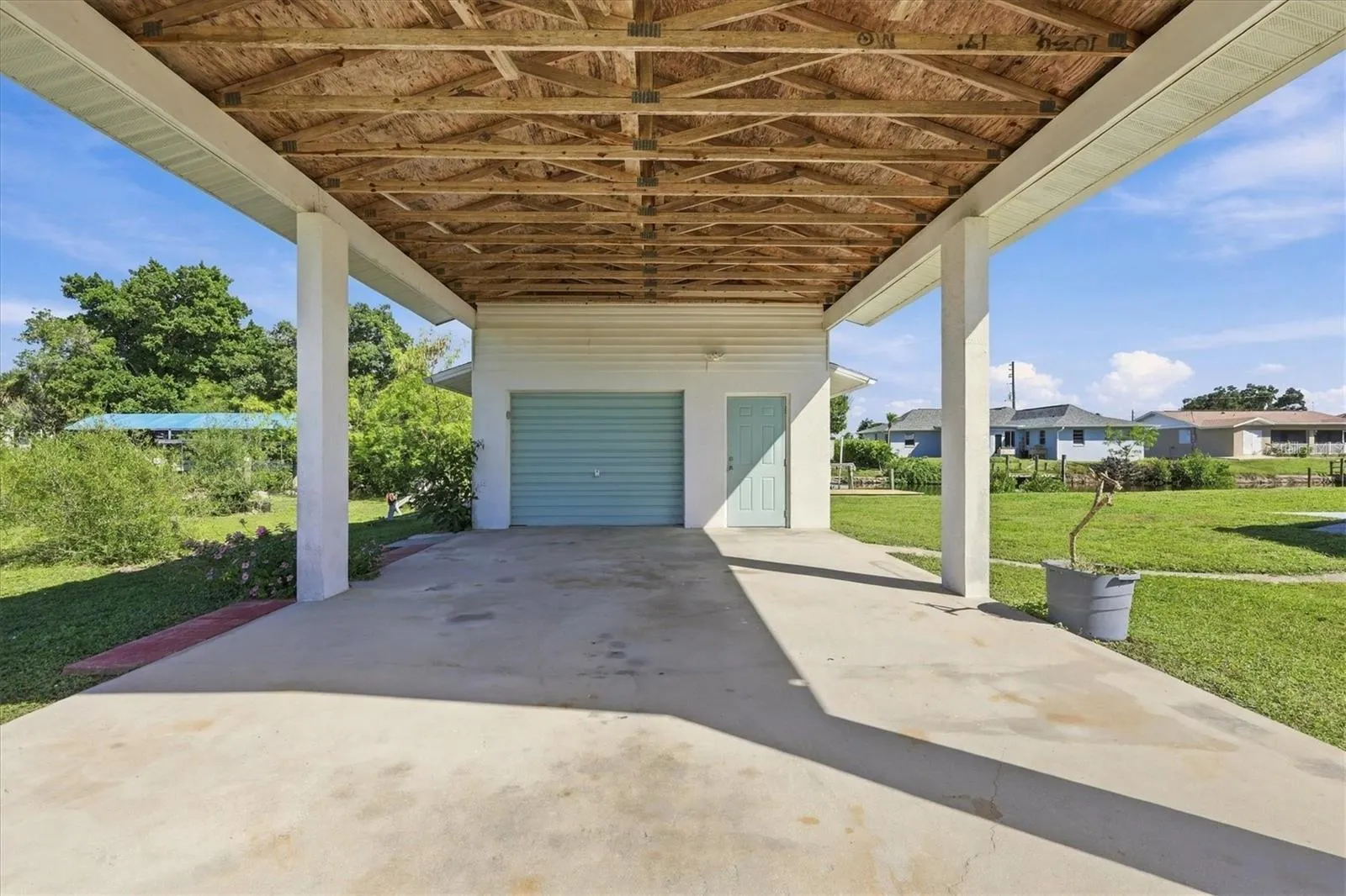 3028 BUTTONWOOD PL