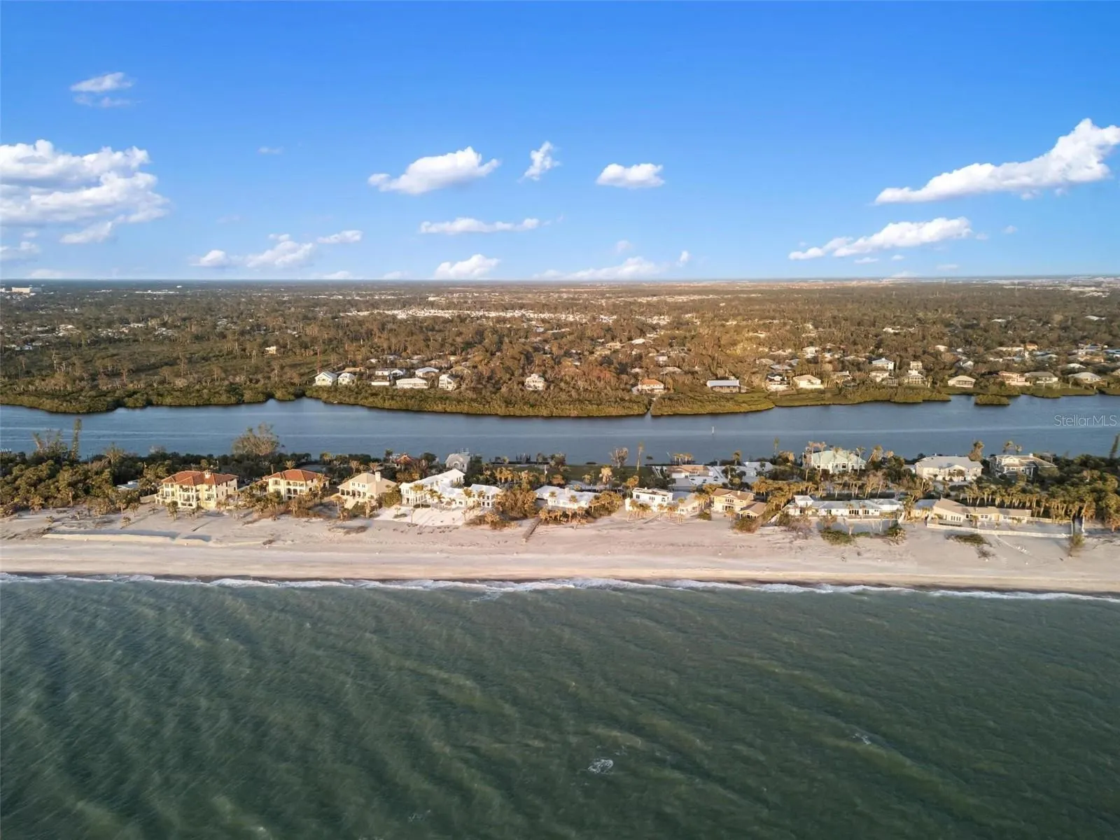 BAYSHORE DR