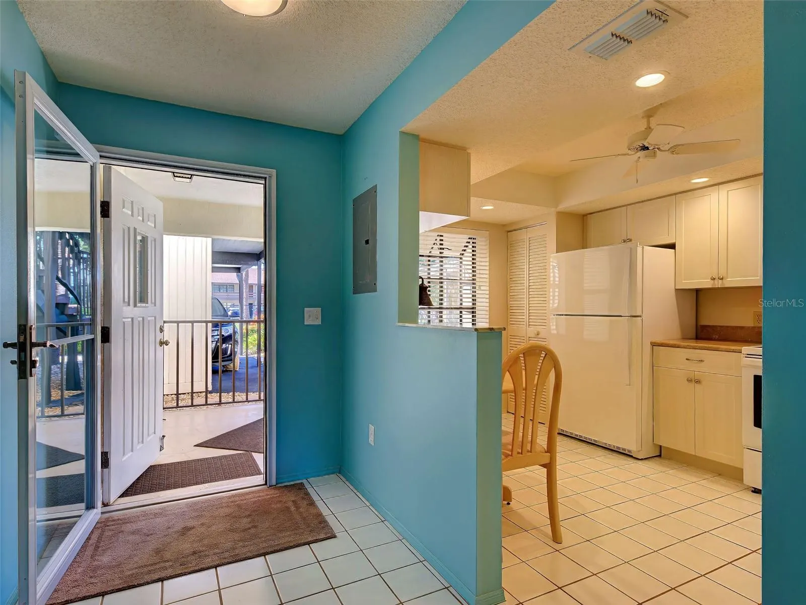 405 PINE HOLLOW CIR #405 #405