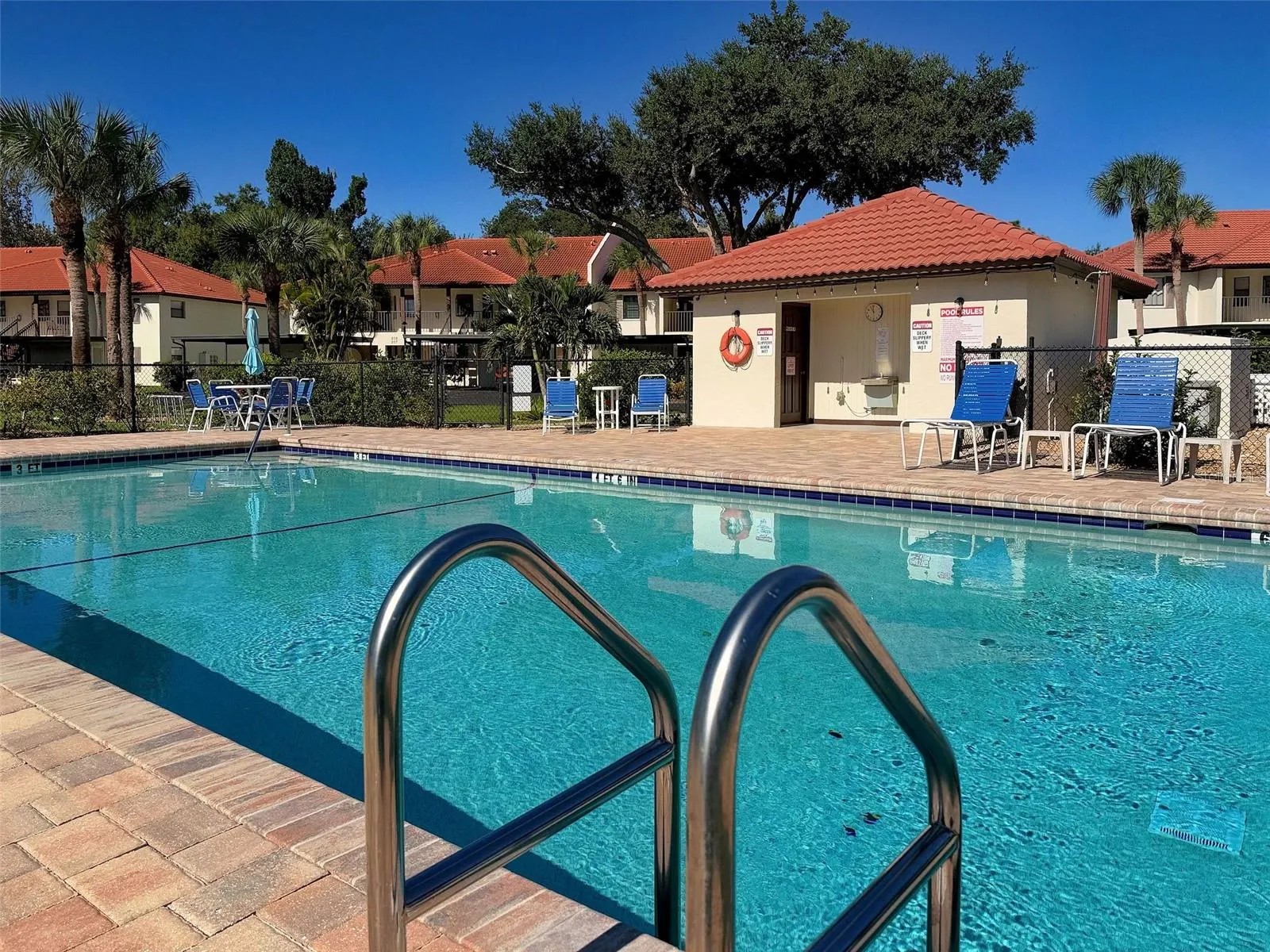 405 PINE HOLLOW CIR #405 #405