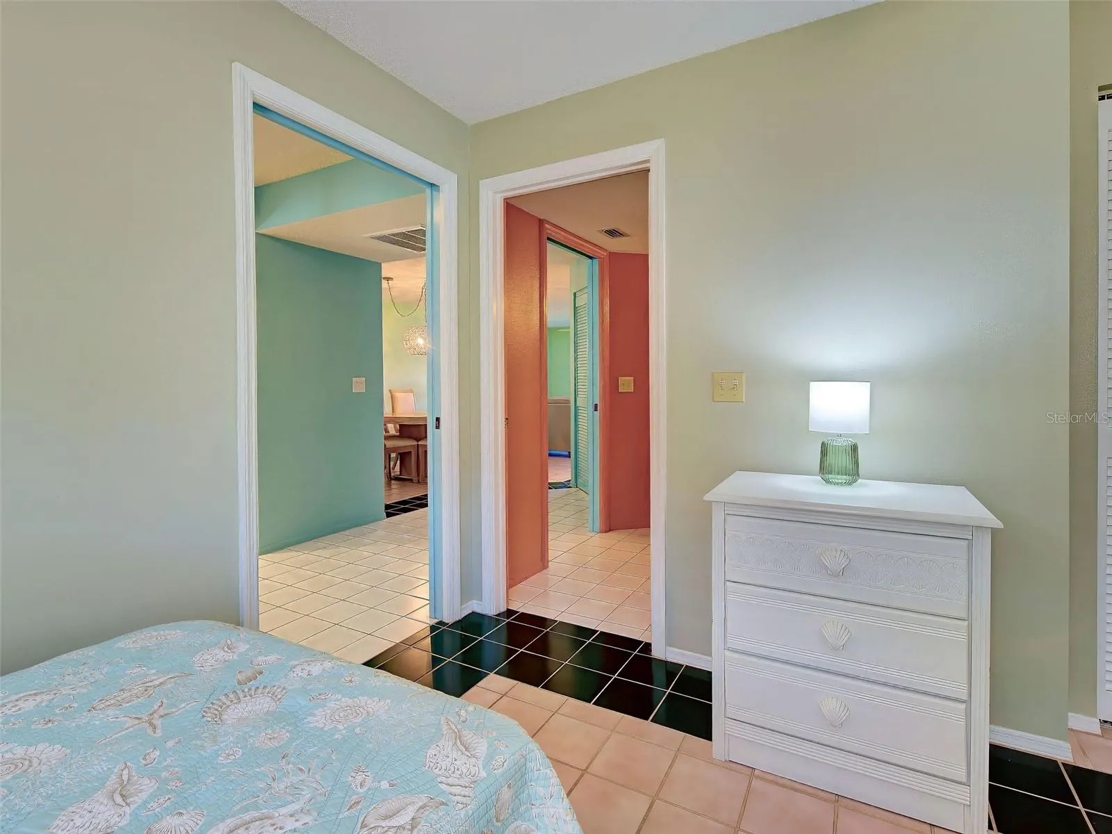 405 PINE HOLLOW CIR #405 #405