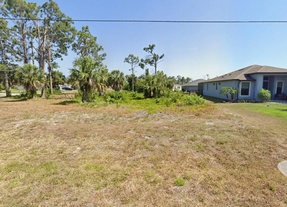 227 JENNIFER DR