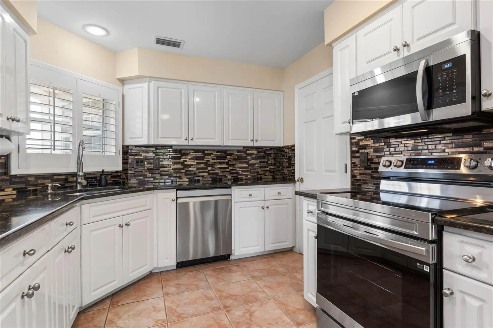 8 SAN MIGUEL CT