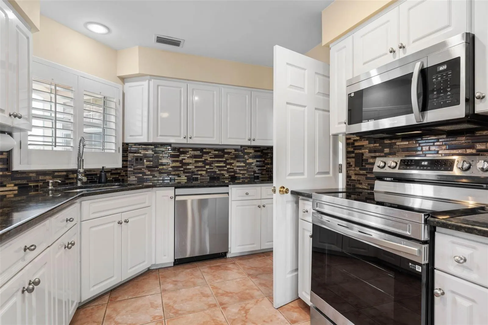8 SAN MIGUEL CT