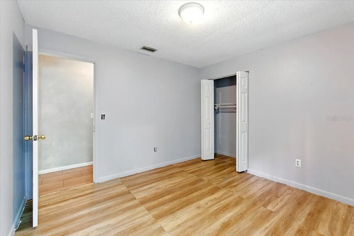 13 WASHINGTON PL
