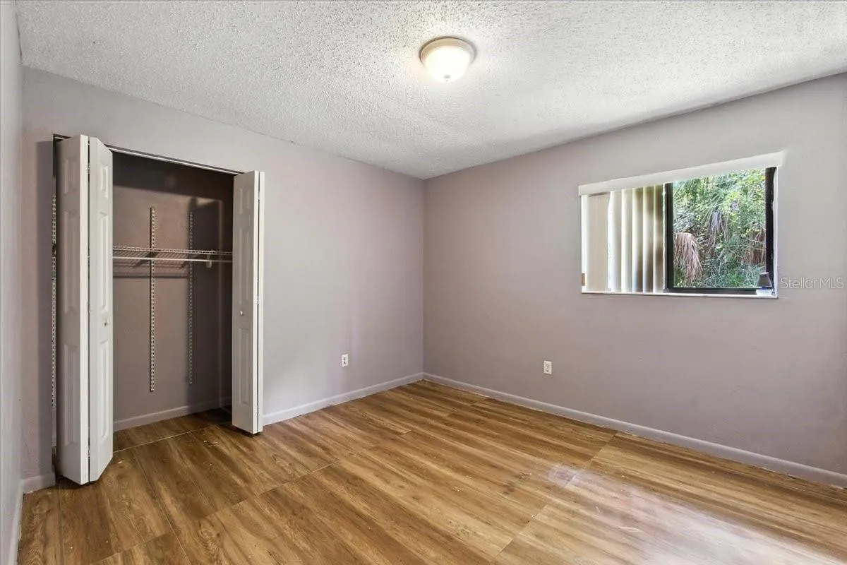 13 WASHINGTON PL