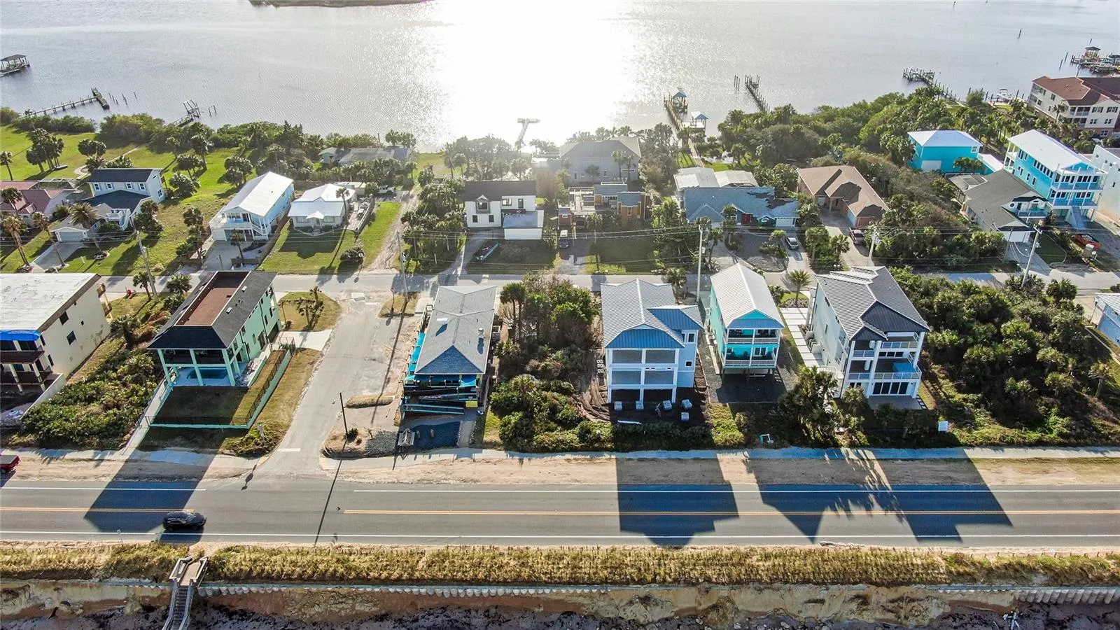 2205 N OCEANSHORE BLVD