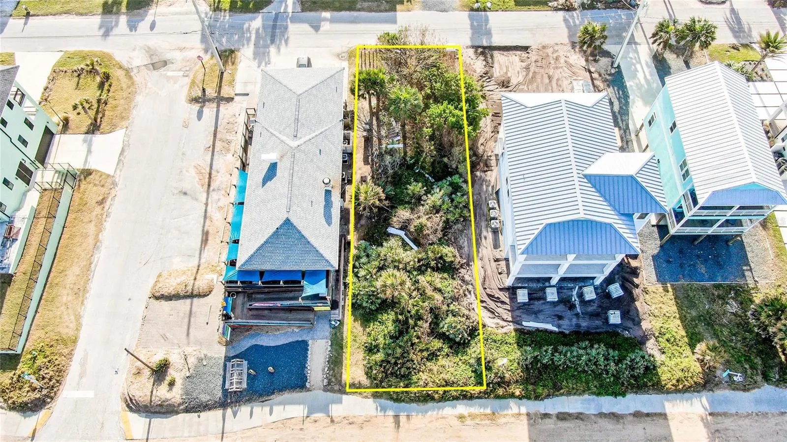 2205 N OCEANSHORE BLVD