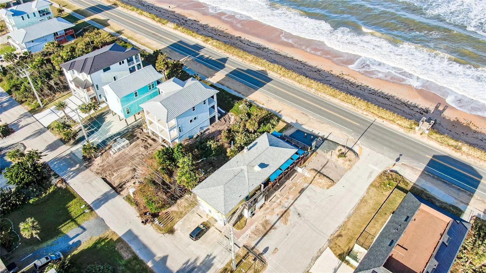 2205 N OCEANSHORE BLVD