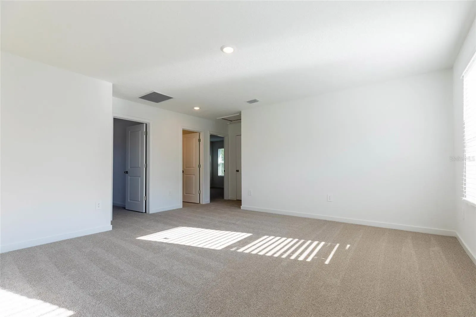 21 DILLY CT