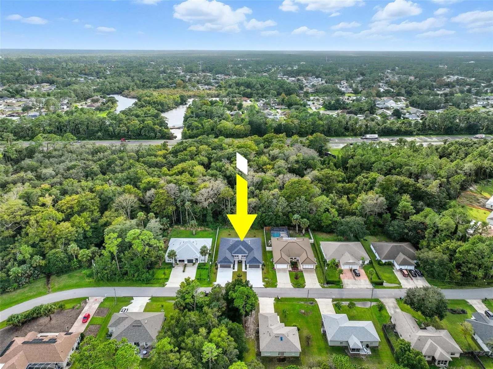 13 FANSHAWE LN