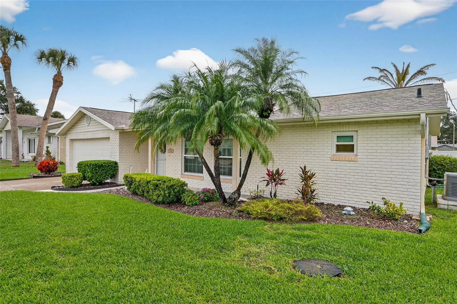 1125 SUNLAND RD