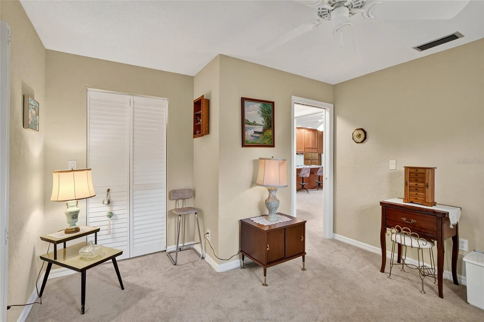 1125 SUNLAND RD