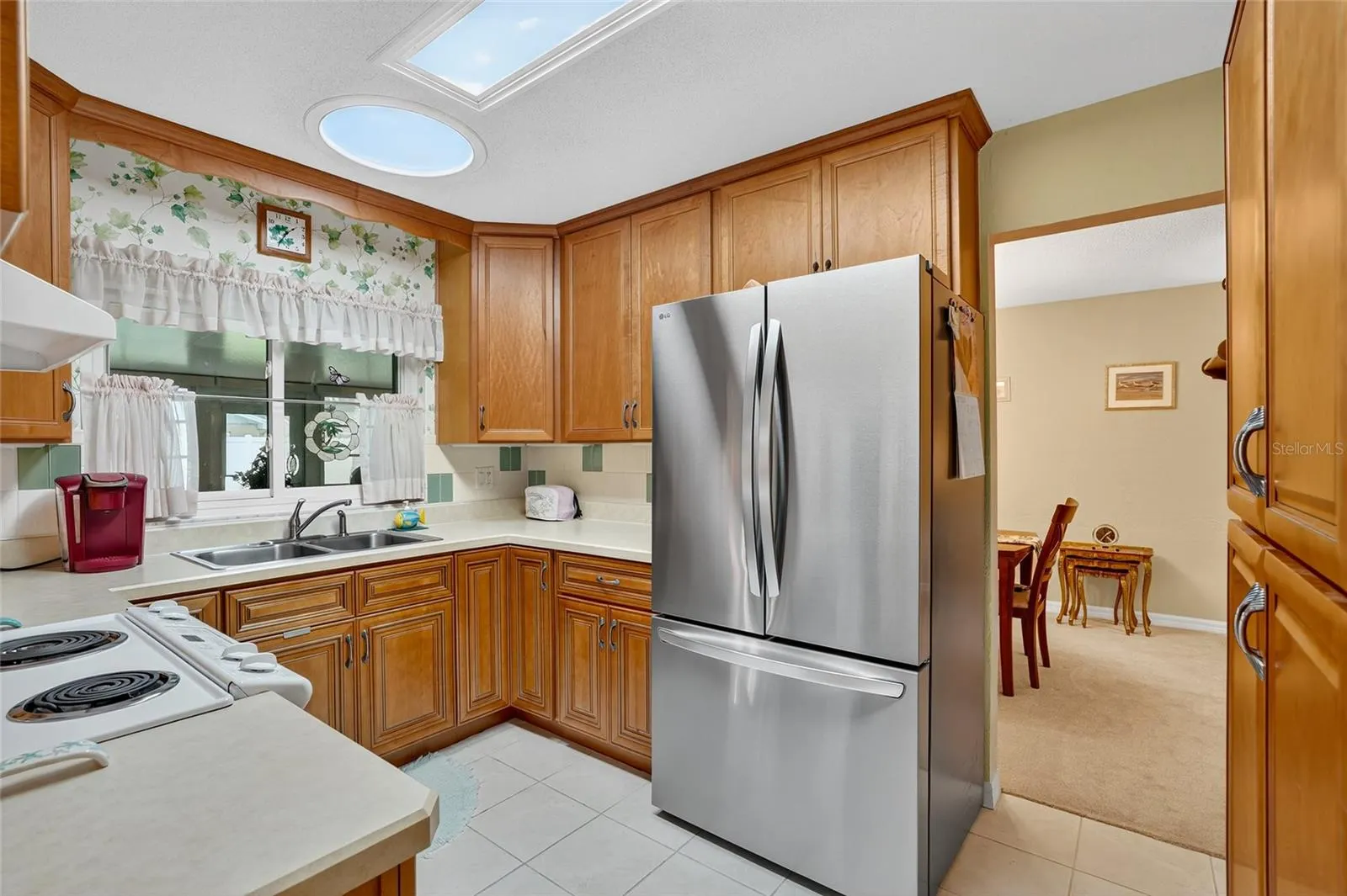 1125 SUNLAND RD
