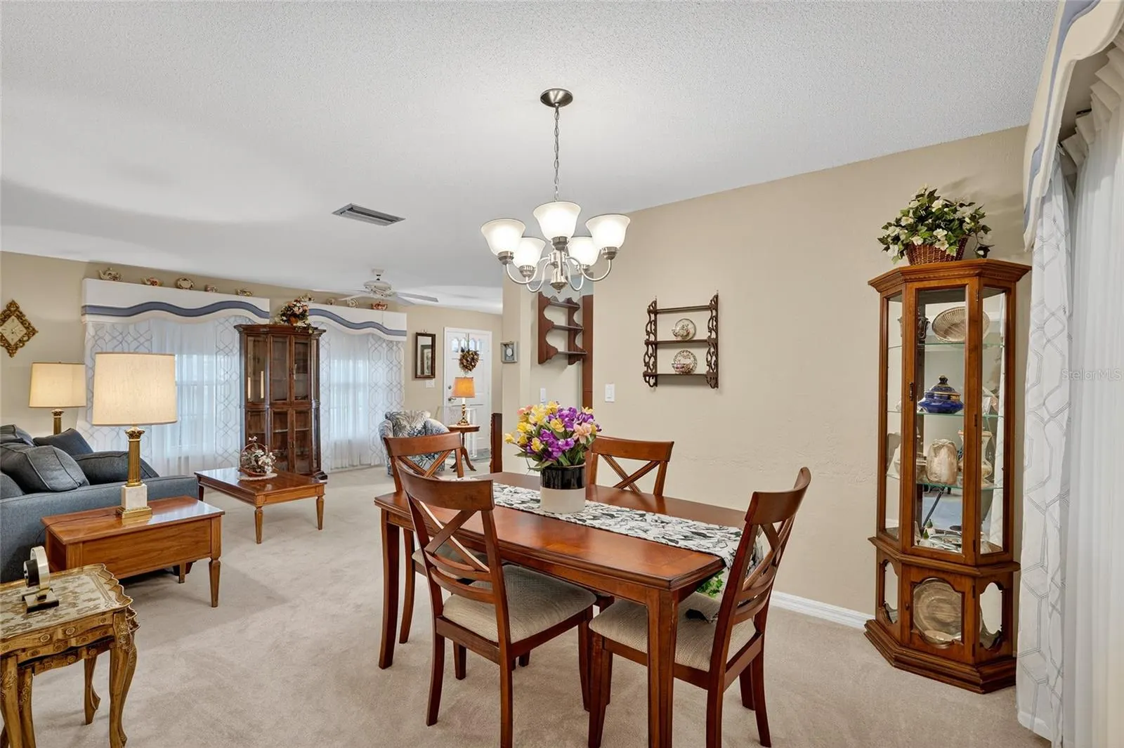 1125 SUNLAND RD