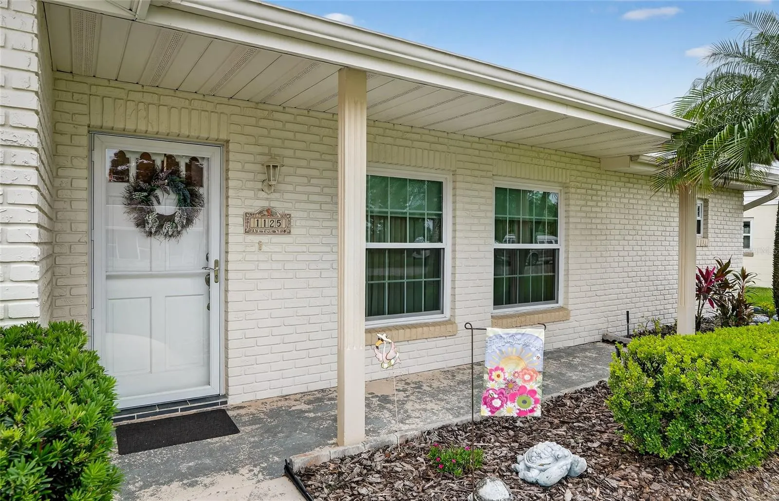 1125 SUNLAND RD