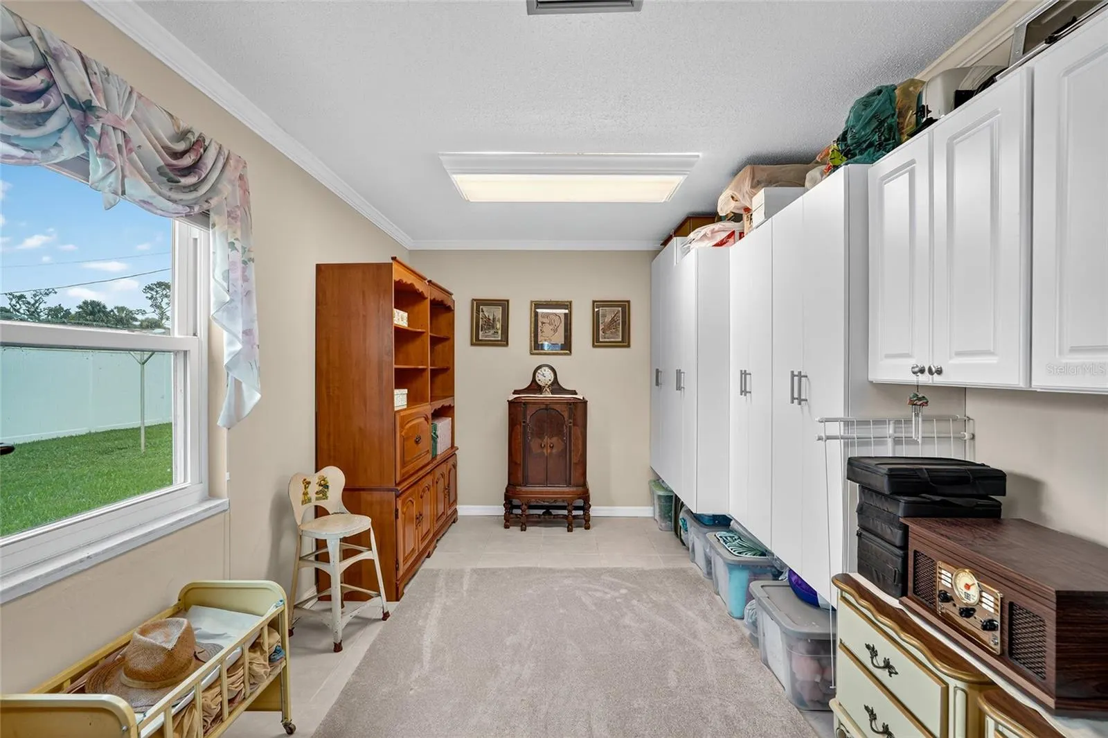 1125 SUNLAND RD