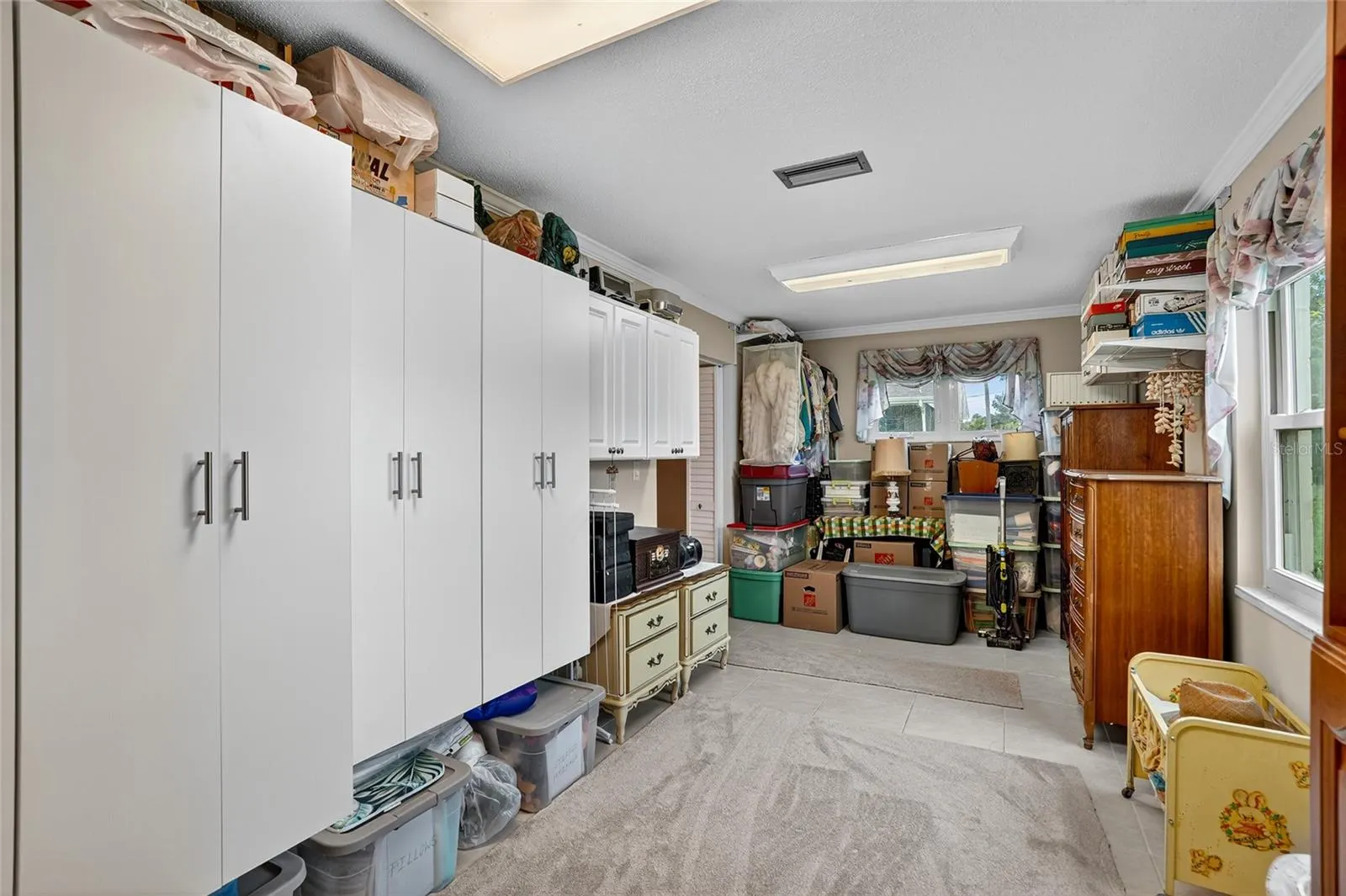 1125 SUNLAND RD