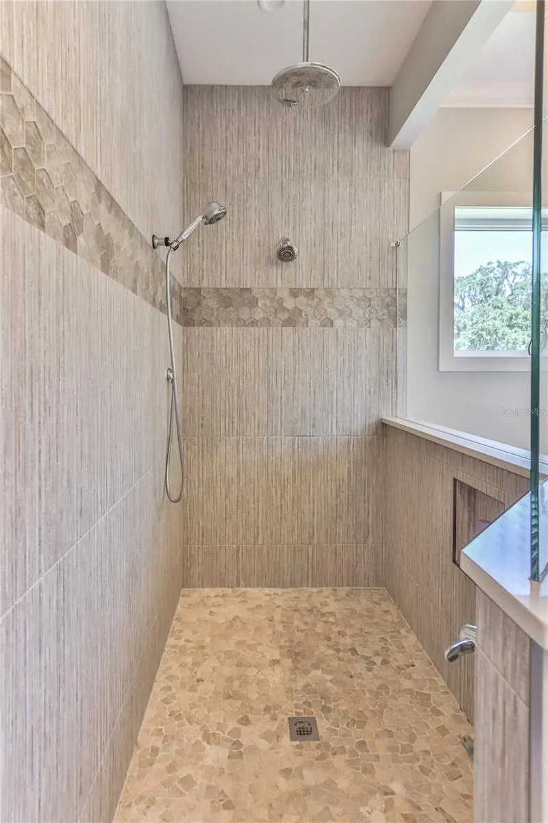 224 HARBOR VILLAGE PT N