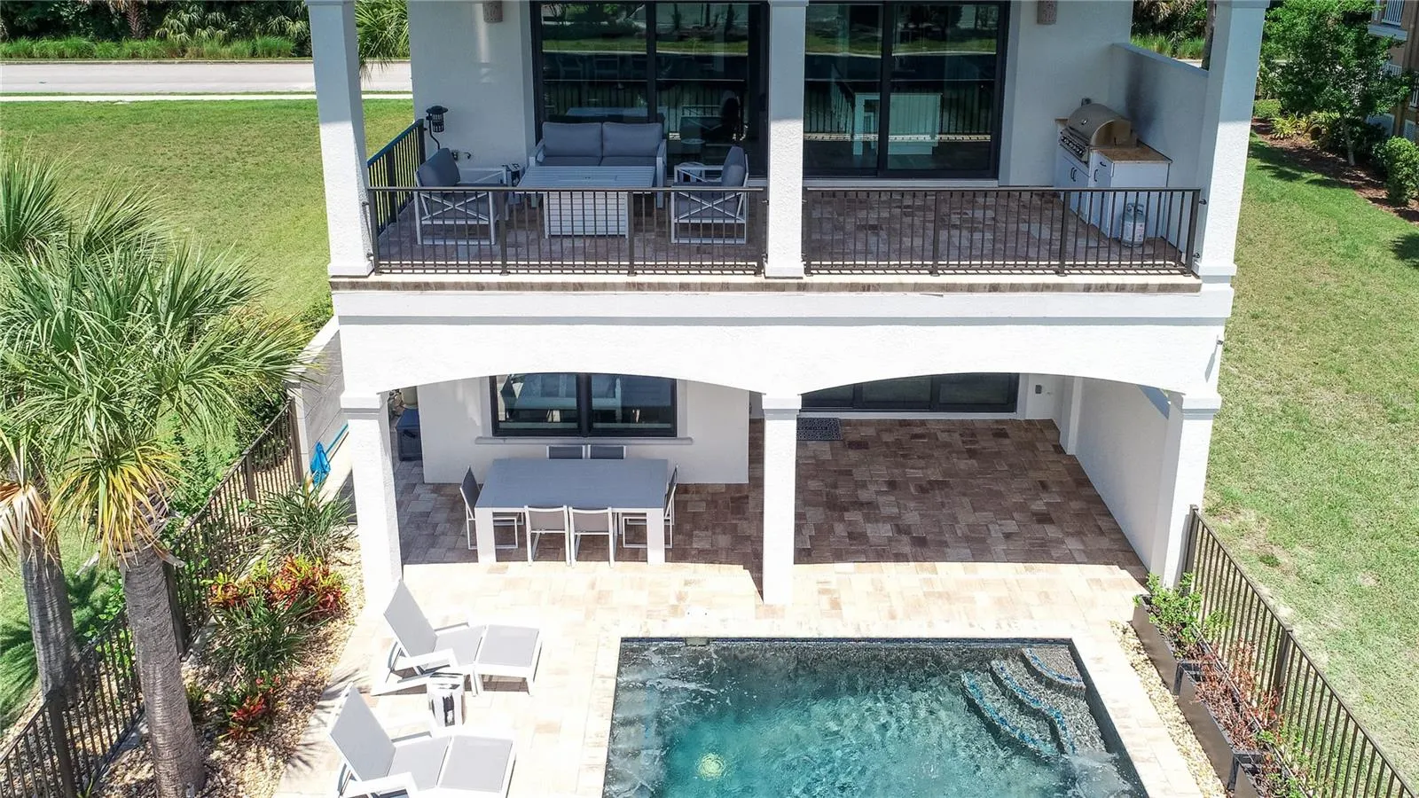 224 HARBOR VILLAGE PT N