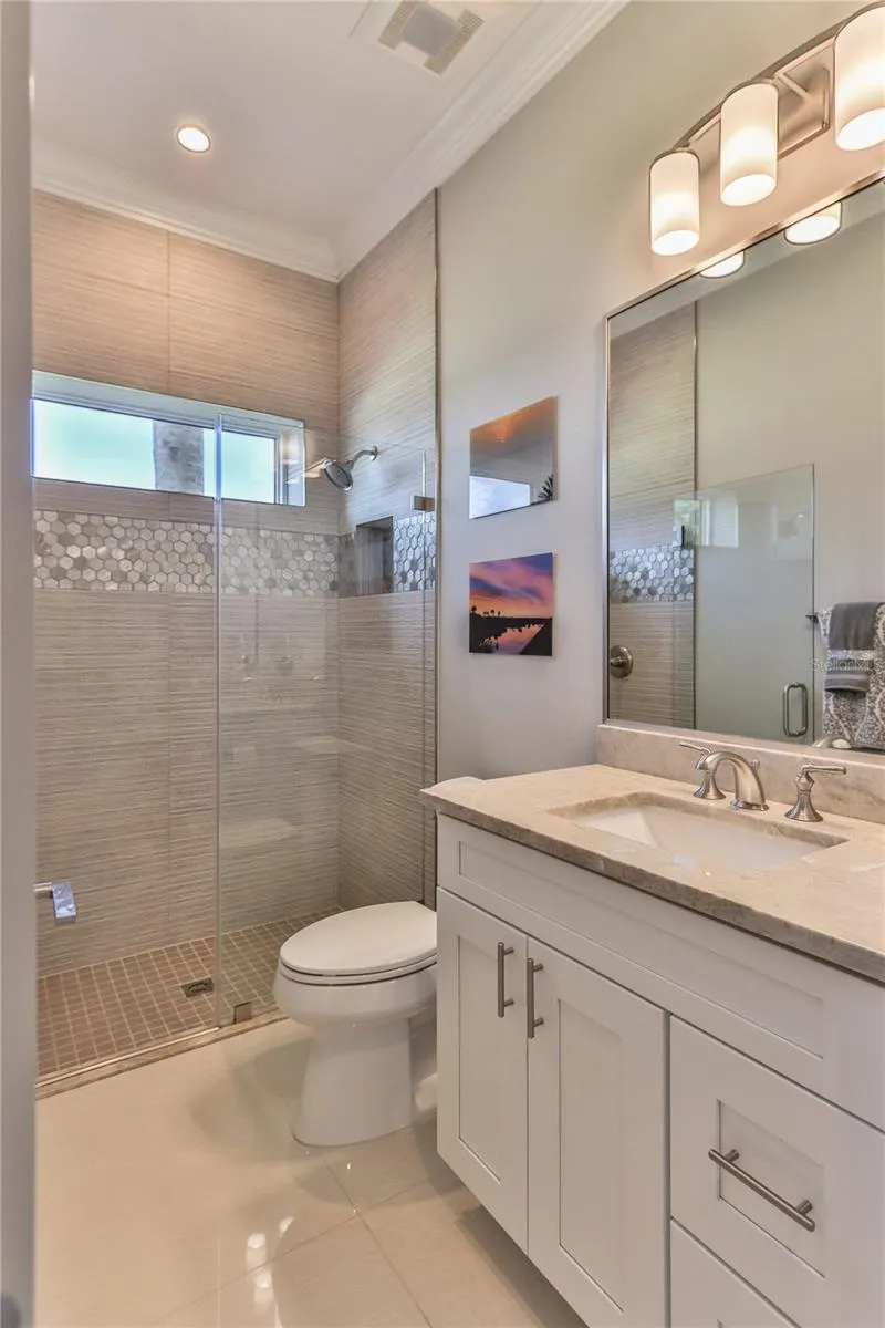 224 HARBOR VILLAGE PT N