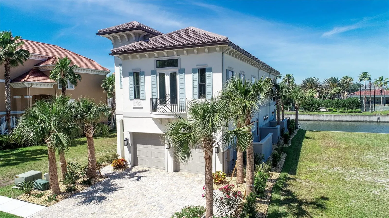 224 HARBOR VILLAGE PT N
