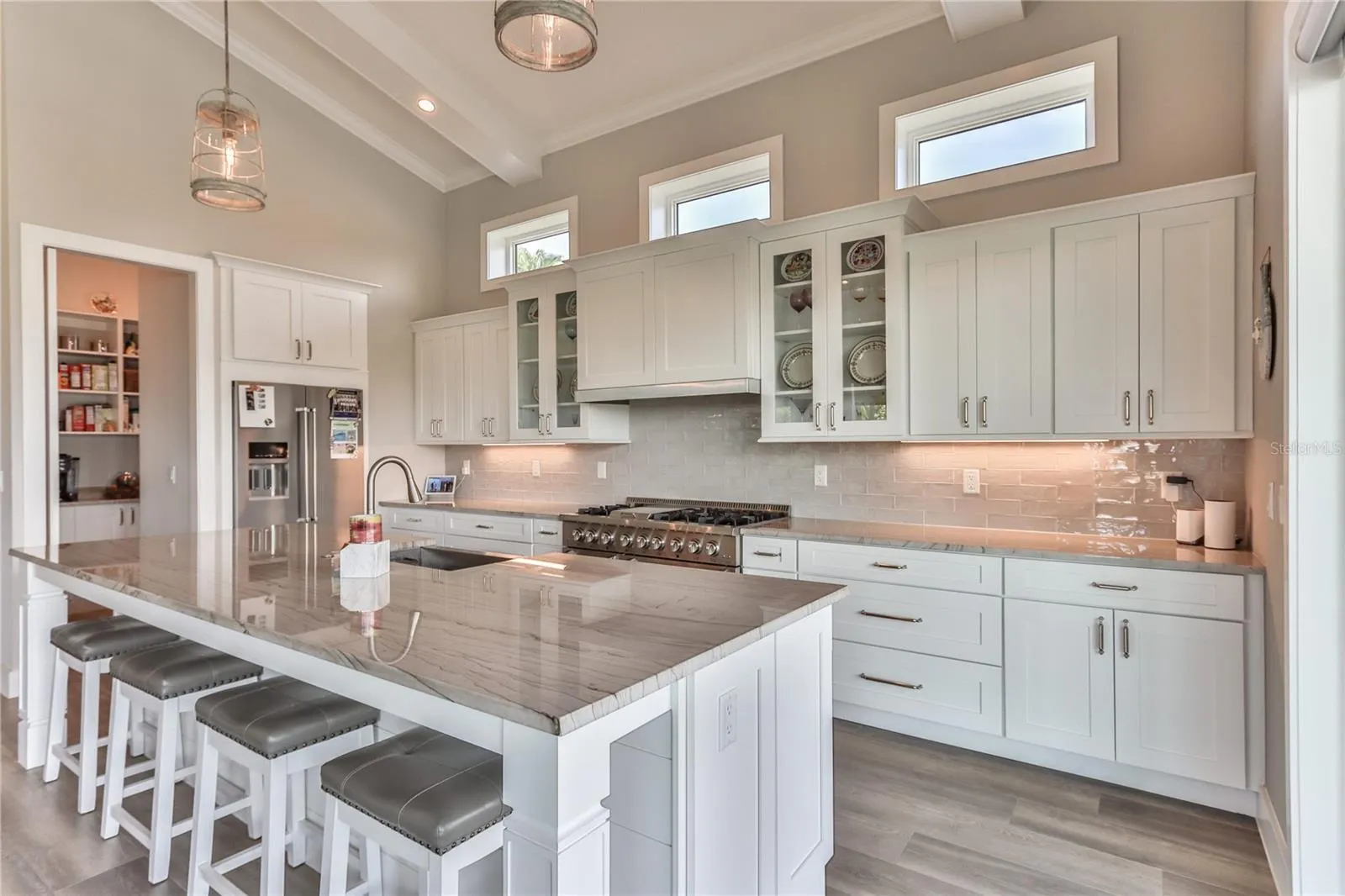 224 HARBOR VILLAGE PT N