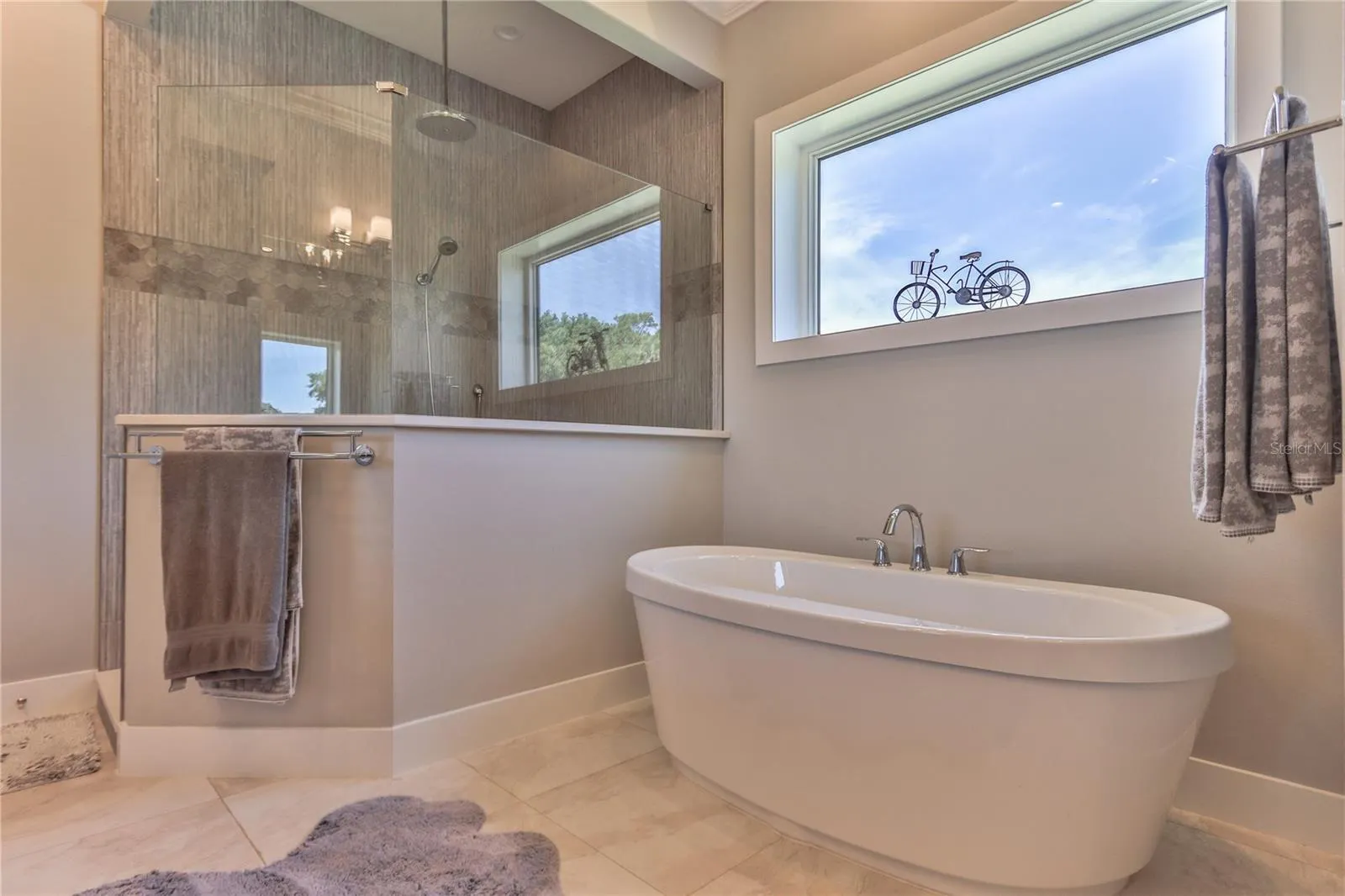 224 HARBOR VILLAGE PT N