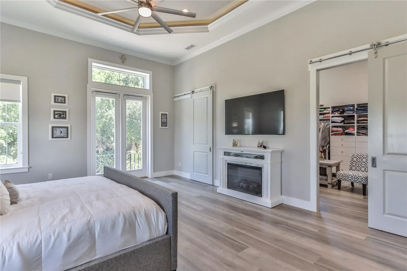 224 HARBOR VILLAGE PT N