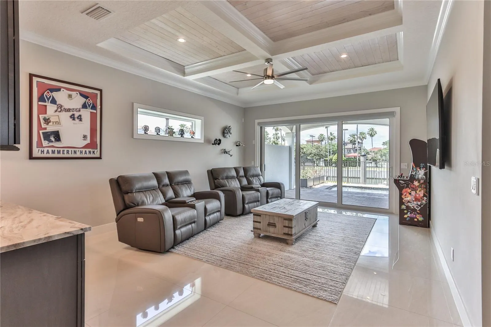 224 HARBOR VILLAGE PT N