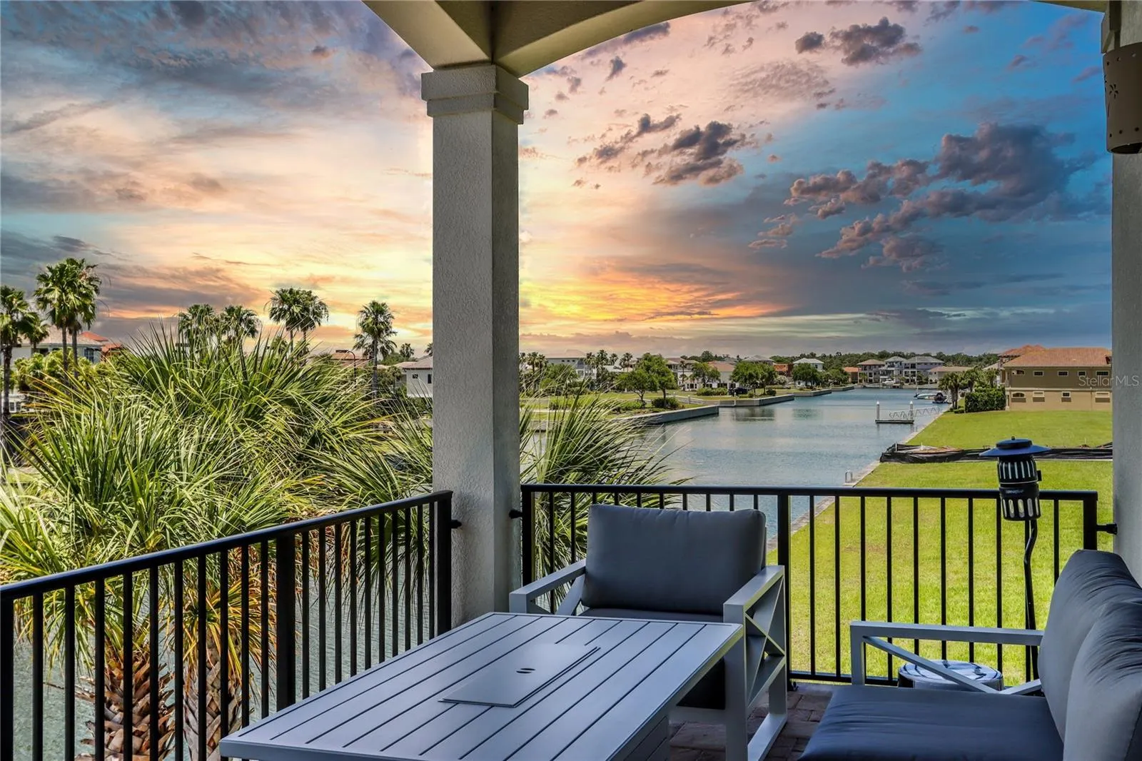 224 HARBOR VILLAGE PT N