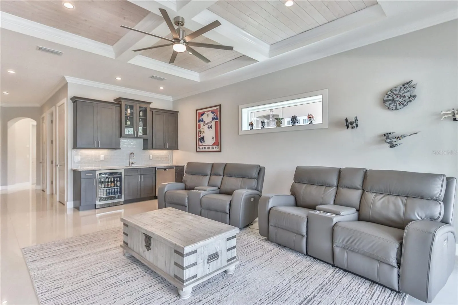 224 HARBOR VILLAGE PT N