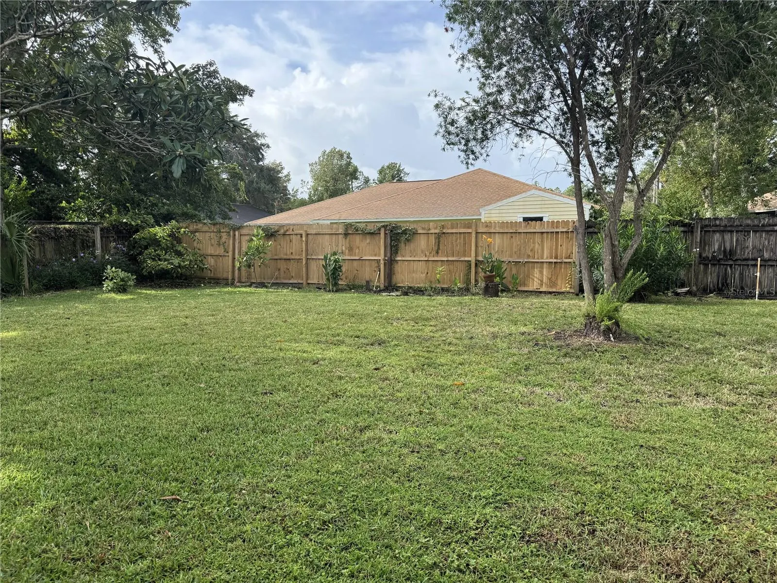 54 WESTMOUNT LN